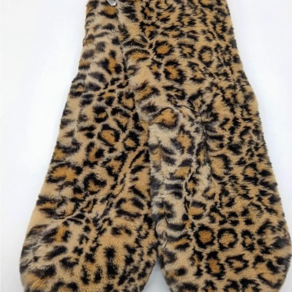 INC International Concepts faux-fur pull-through women's scarf-LEOPARD-NWT - Picture 3 of 6